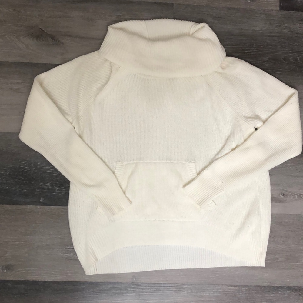 Turtle neck New York & Company